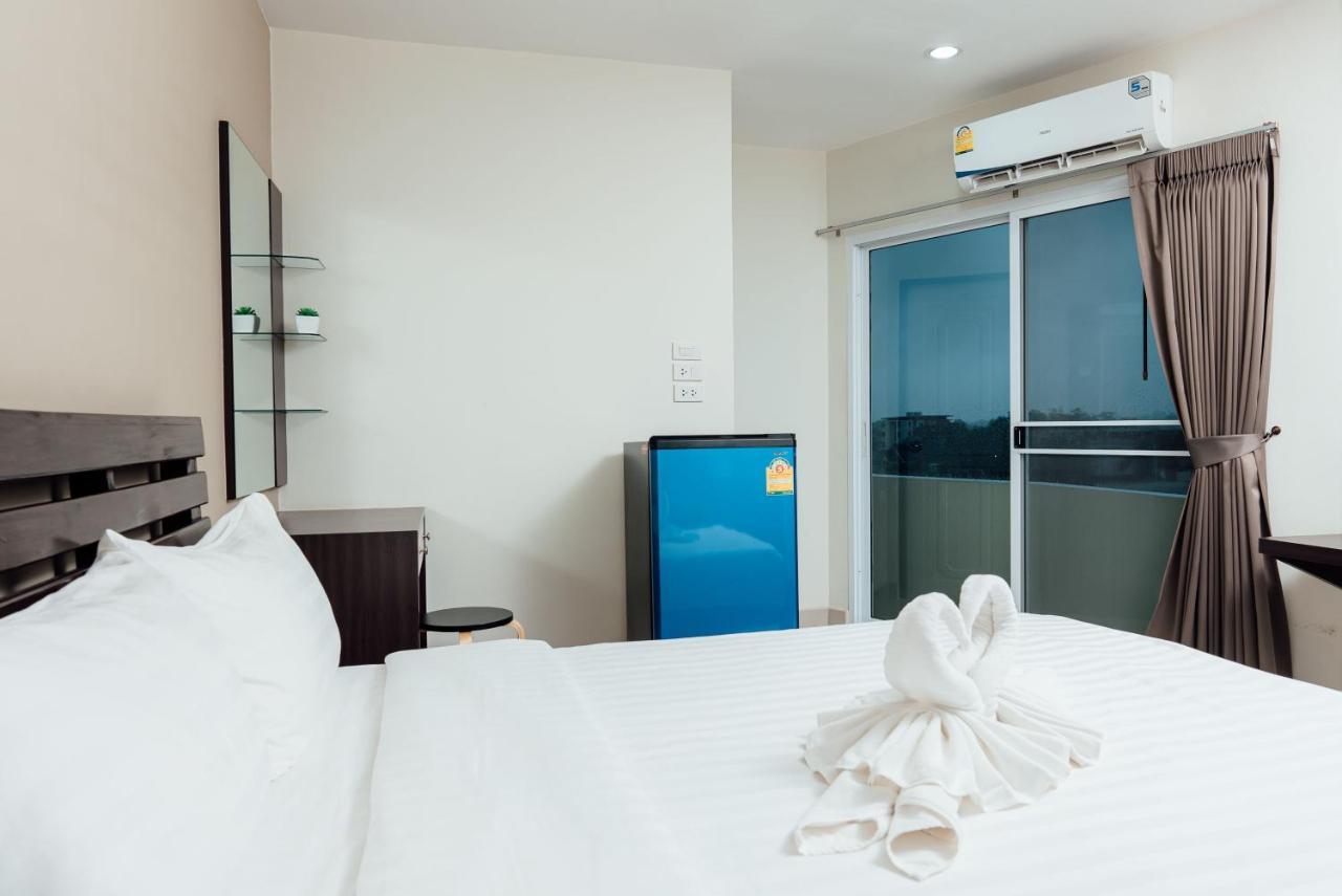 Corner One Residence Hat Yai Exterior photo